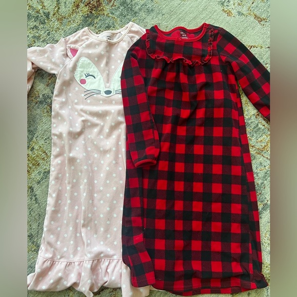 Carter’s fleece nightgowns set of 2, size 8-10 - Picture 1 of 1